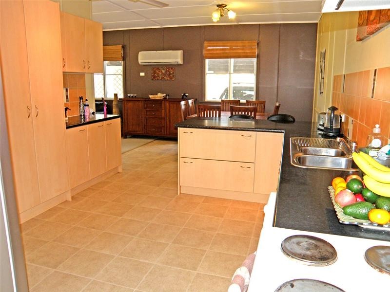 38521 Burnett Highway, Thangool QLD 4716