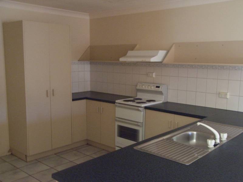 2/37 Prospect Street, Biloela QLD 4715