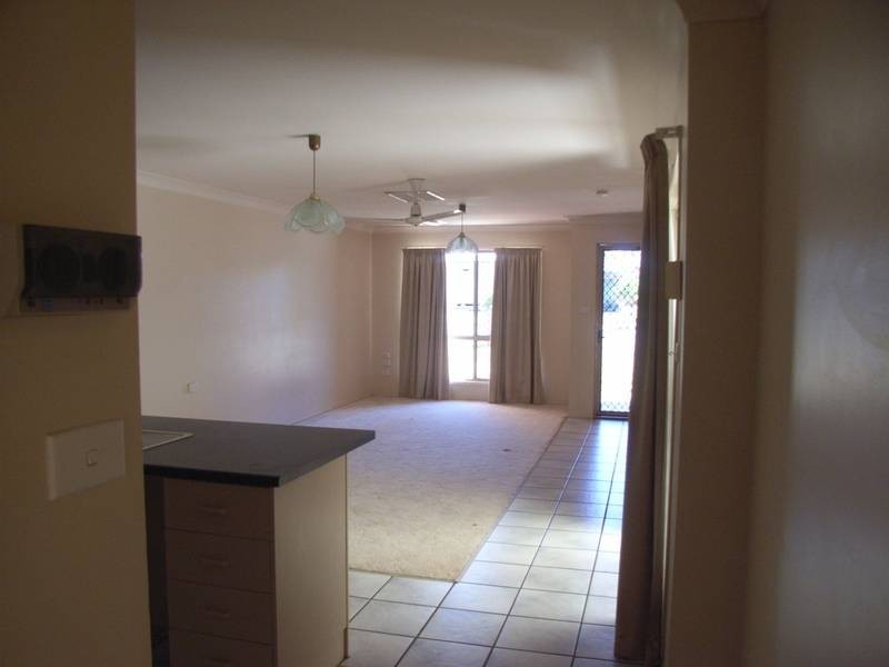 2/37 Prospect Street, Biloela QLD 4715