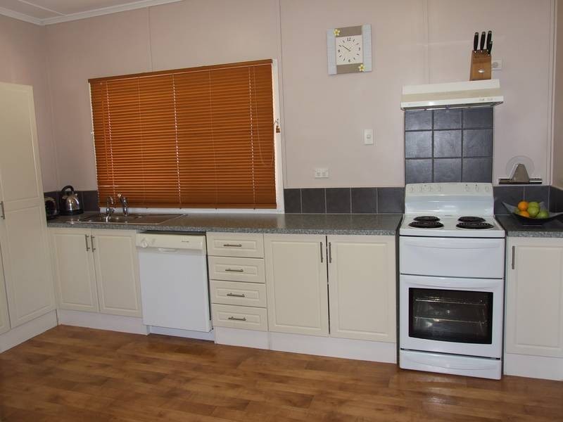 35 Scoria Street, Biloela QLD 4715