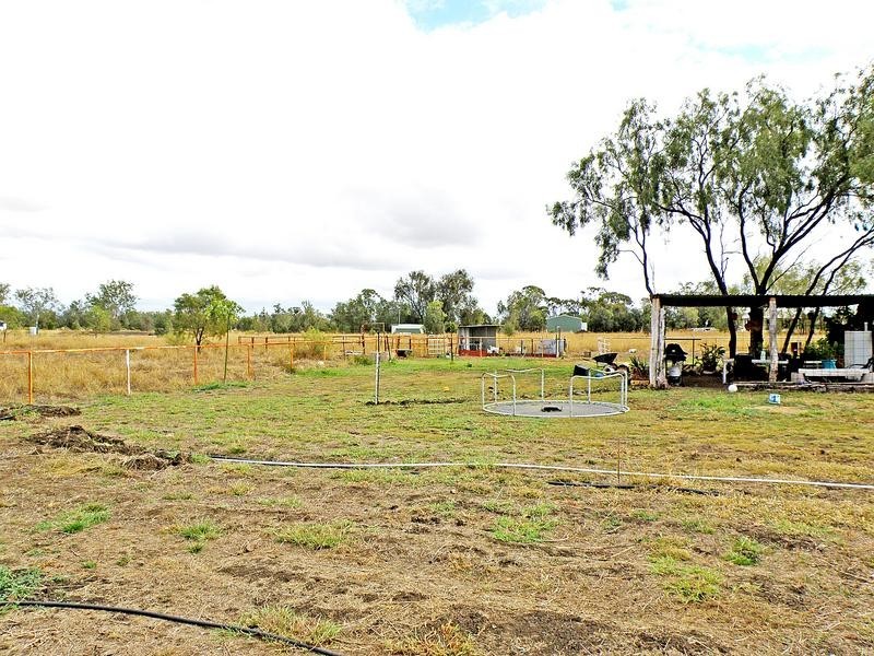 Banana QLD 4702