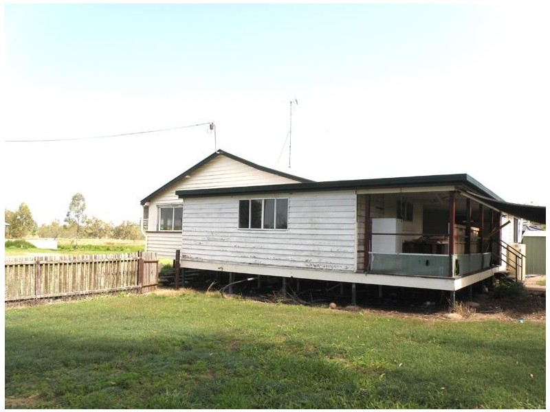 2 Britten Street, Thangool QLD 4716