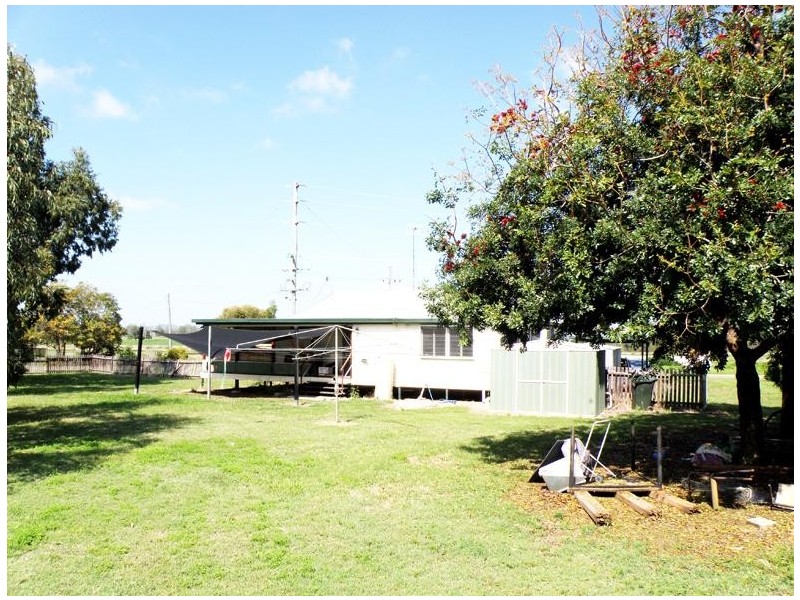 2 Britten Street, Thangool QLD 4716