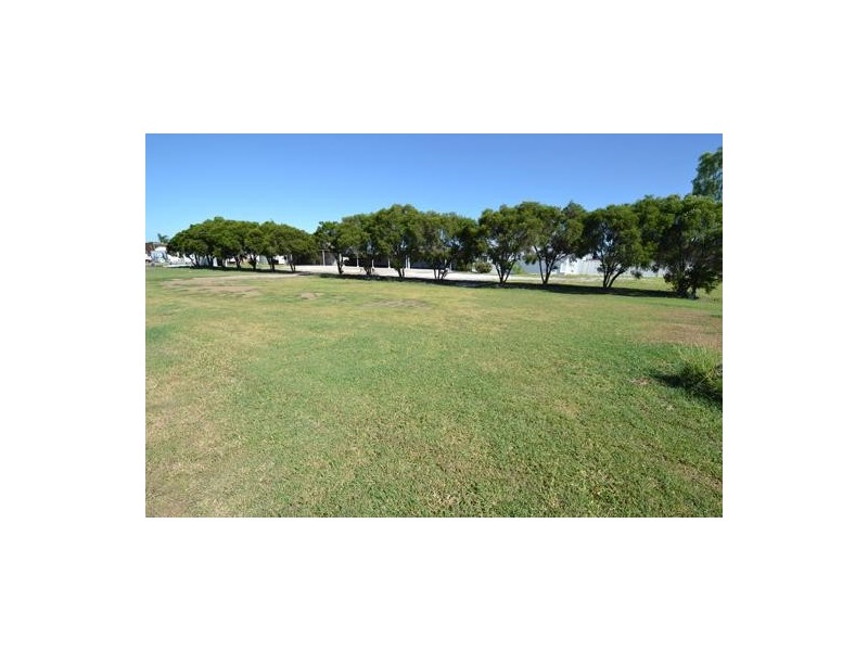 14-16 Dawson Highway, Biloela QLD 4715
