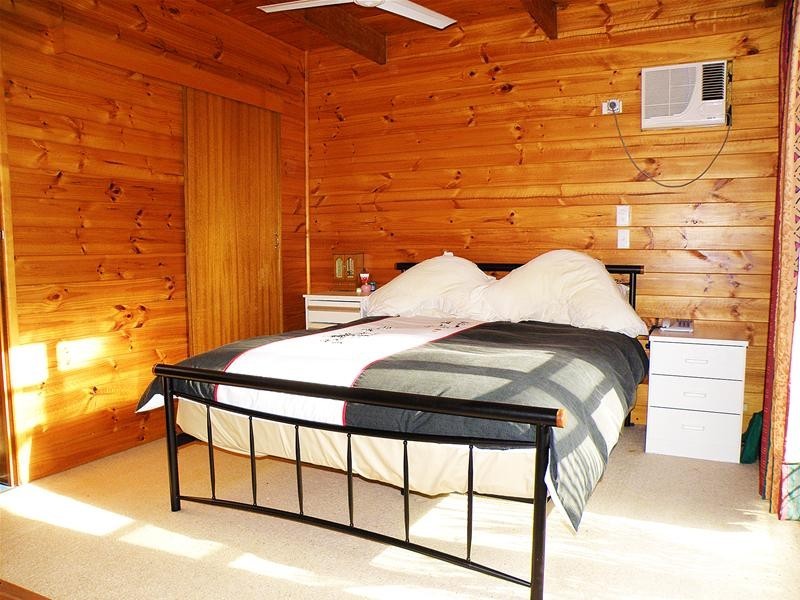 2 Oxley Avenue, Biloela QLD 4715