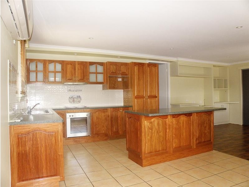 90 Kariboe Street, Biloela QLD 4715