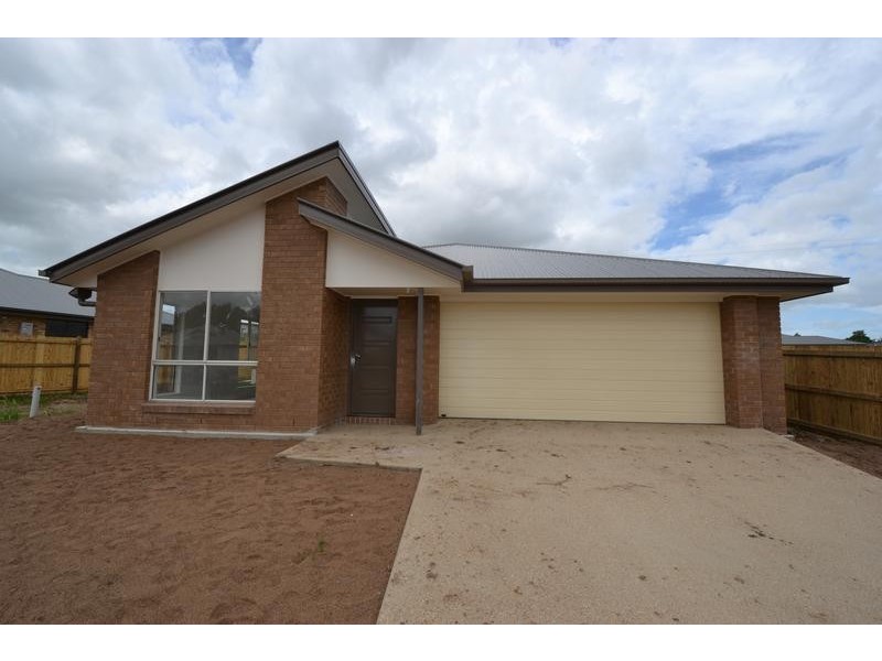 4 Panorama Drive, Biloela QLD 4715