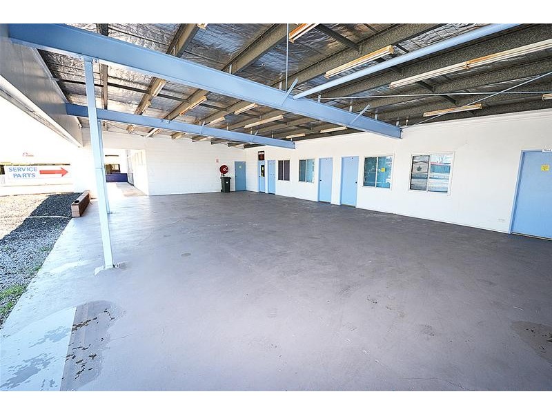 54 Dawson Highway, Biloela QLD 4715