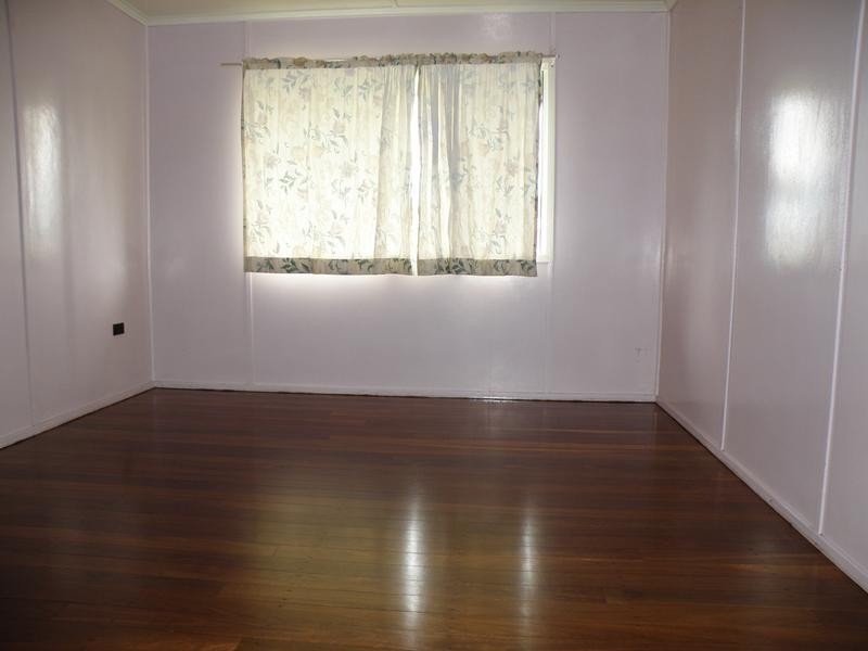 131 Kroombit Street, Biloela QLD 4715