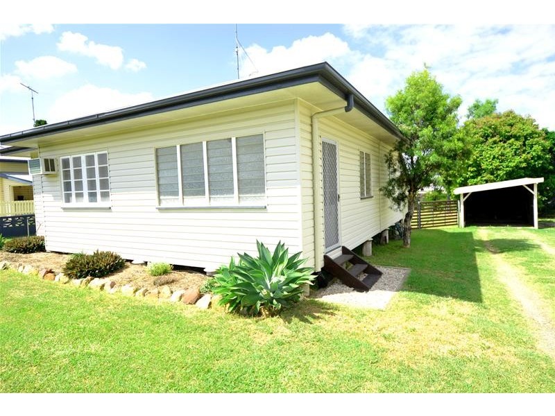 65 Rainbow Street, Biloela QLD 4715