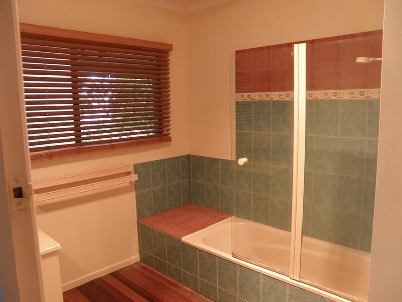 115 Bell Street, Biloela QLD 4715
