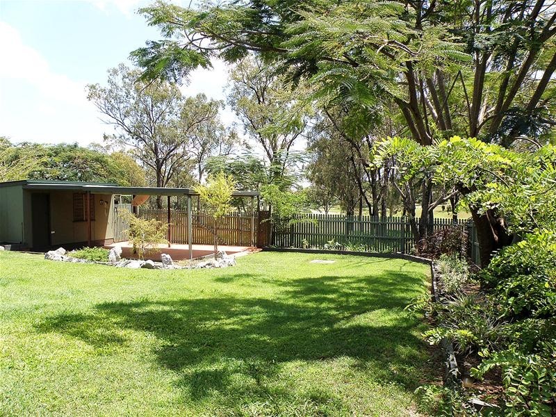 11 Sellheim Street, Biloela QLD 4715
