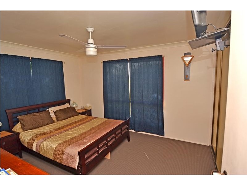Banana QLD 4702