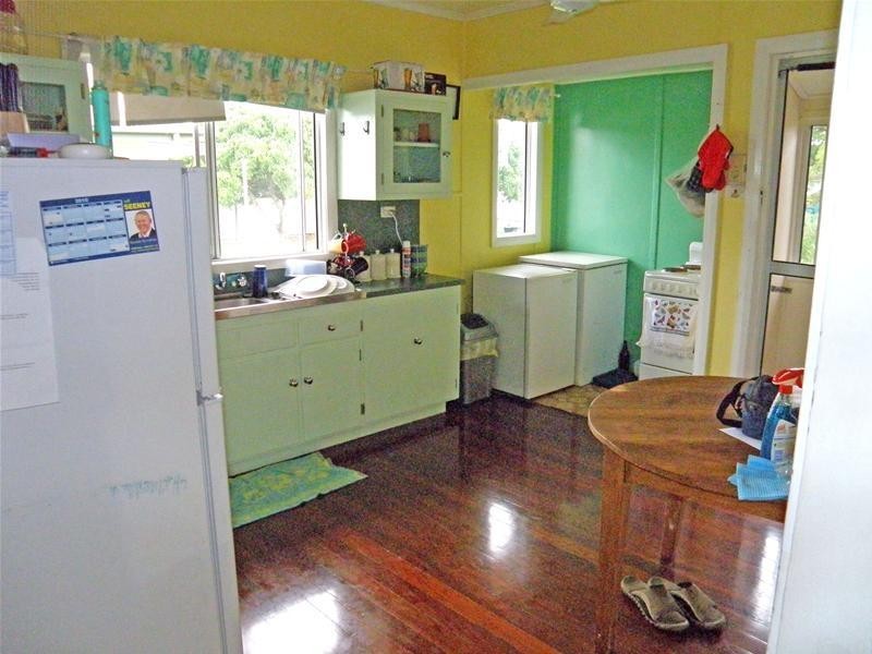 25 Bell Street, Biloela QLD 4715