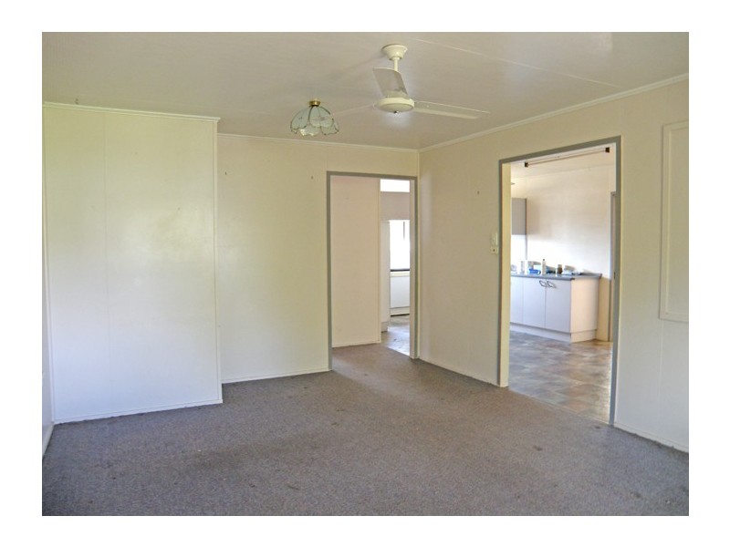24 Castle Street, Biloela QLD 4715