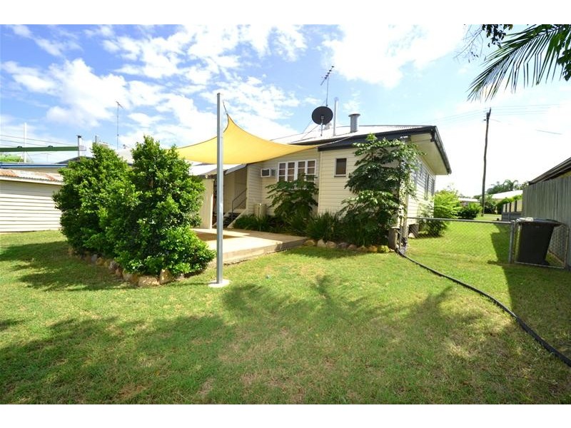 65 Rainbow Street, Biloela QLD 4715