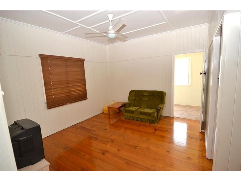 65 Rainbow Street, Biloela QLD 4715