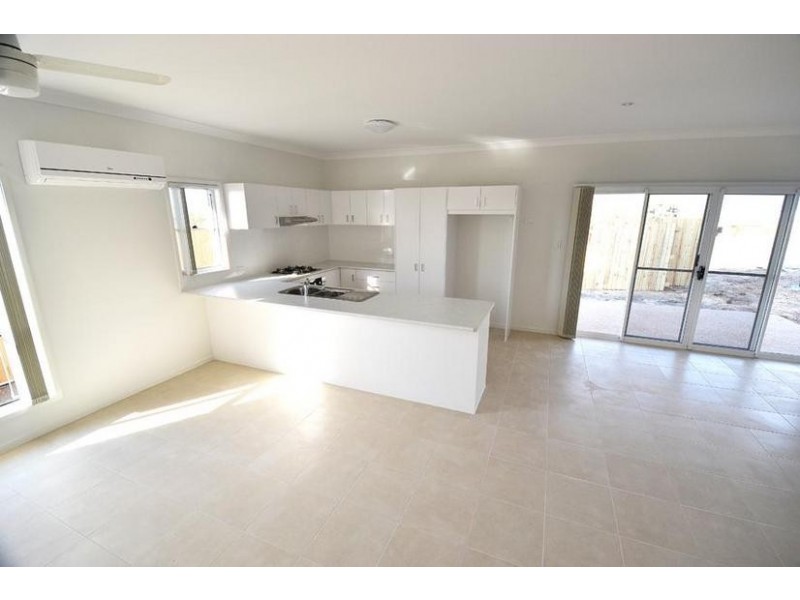 24 Valley View Drive, Biloela QLD 4715