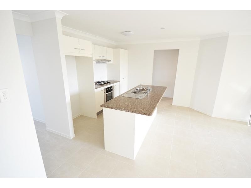 19 Valley View Drive, Biloela QLD 4715