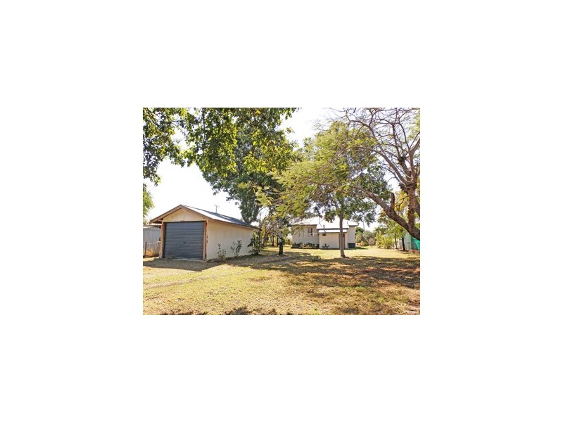 3 Kariboe Street, Biloela QLD 4715