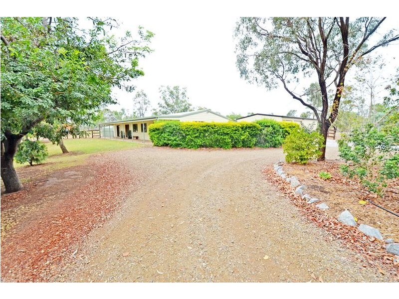 Valentine Plains QLD 4715