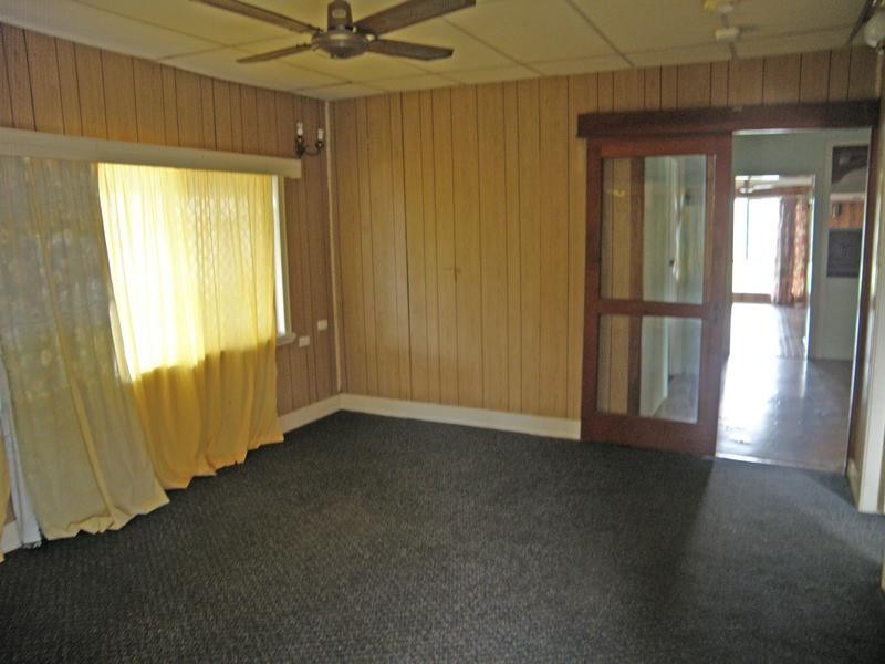 34 Bell Street, Biloela QLD 4715