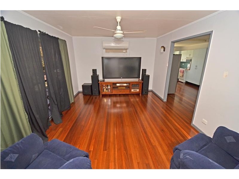 15 Lookerbie Street, Biloela QLD 4715