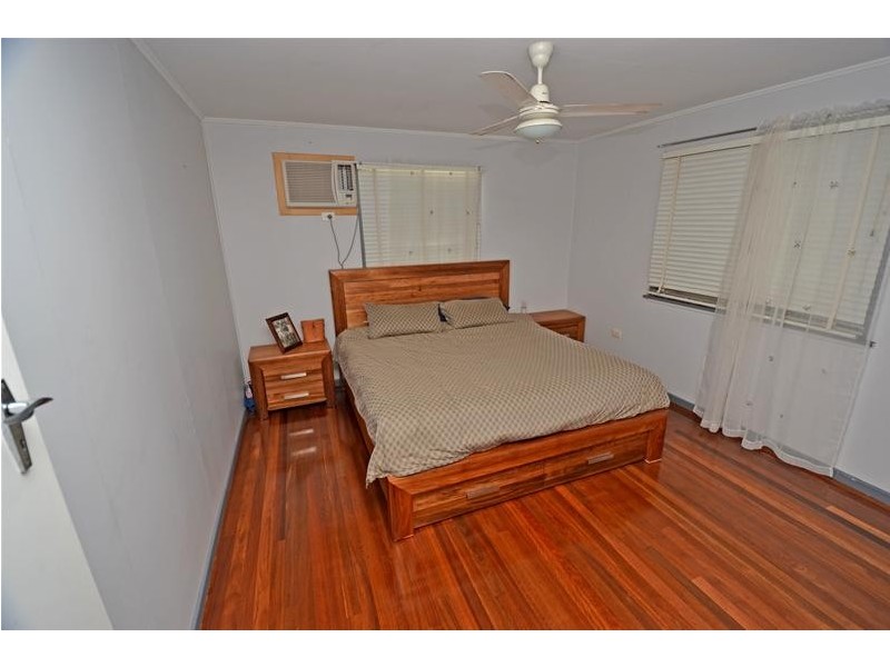 15 Lookerbie Street, Biloela QLD 4715