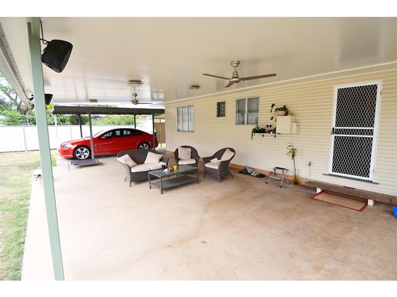 30 Cooper Street, Biloela QLD 4715