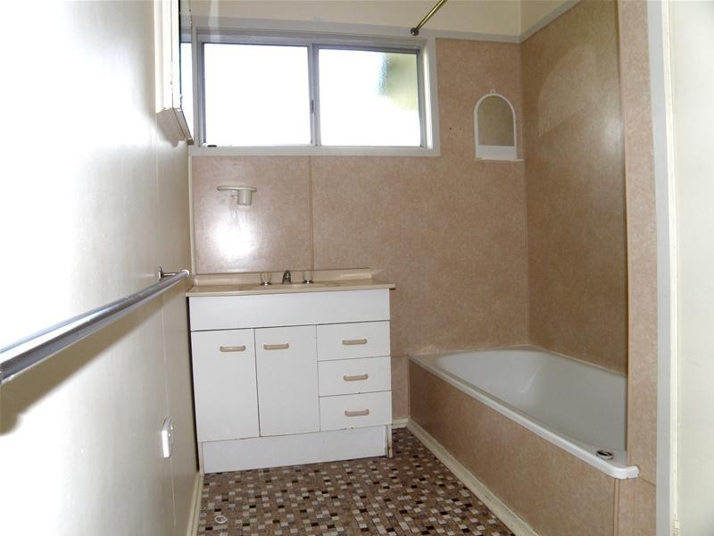 16 Coorada Street, Biloela QLD 4715