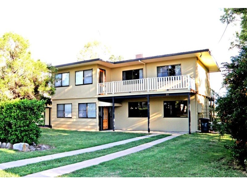31 Leslie Street, Thangool QLD 4716