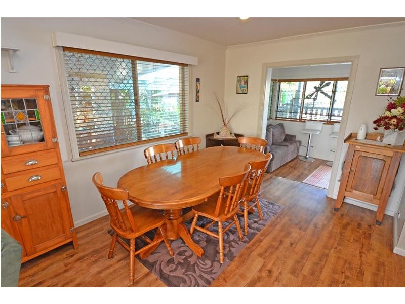 111 Kroombit Street, Biloela QLD 4715