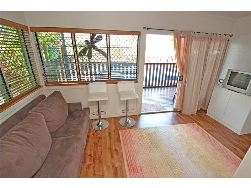 111 Kroombit Street, Biloela QLD 4715