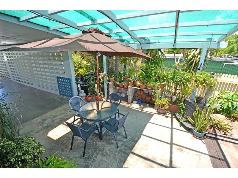 111 Kroombit Street, Biloela QLD 4715