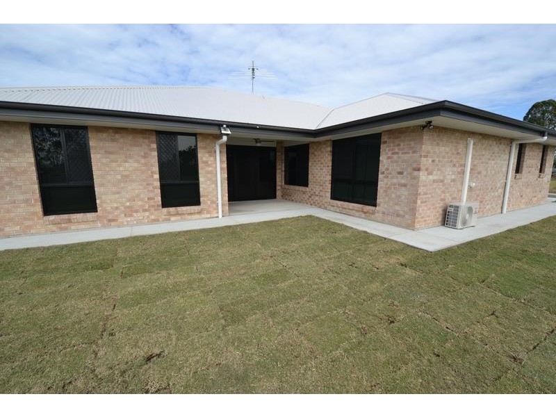 1 Binderee Court, Biloela QLD 4715