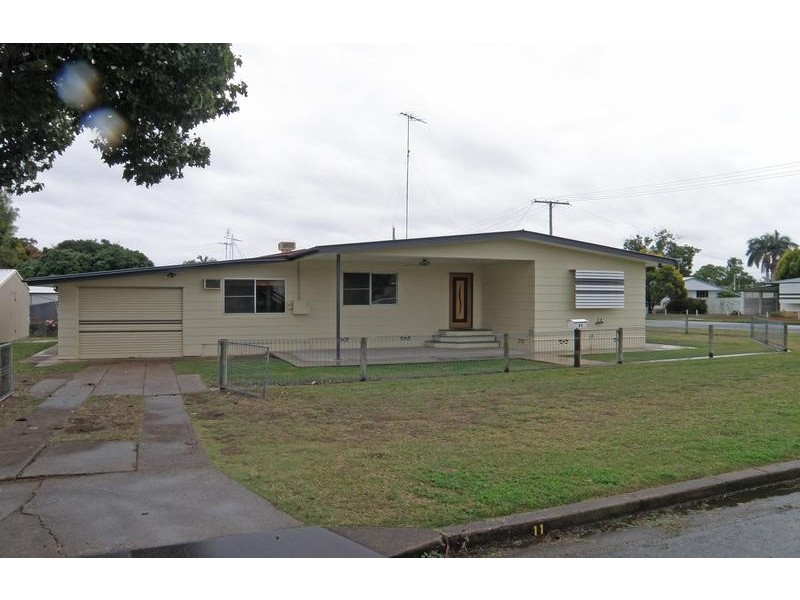 11 Gerard Street, Biloela QLD 4715