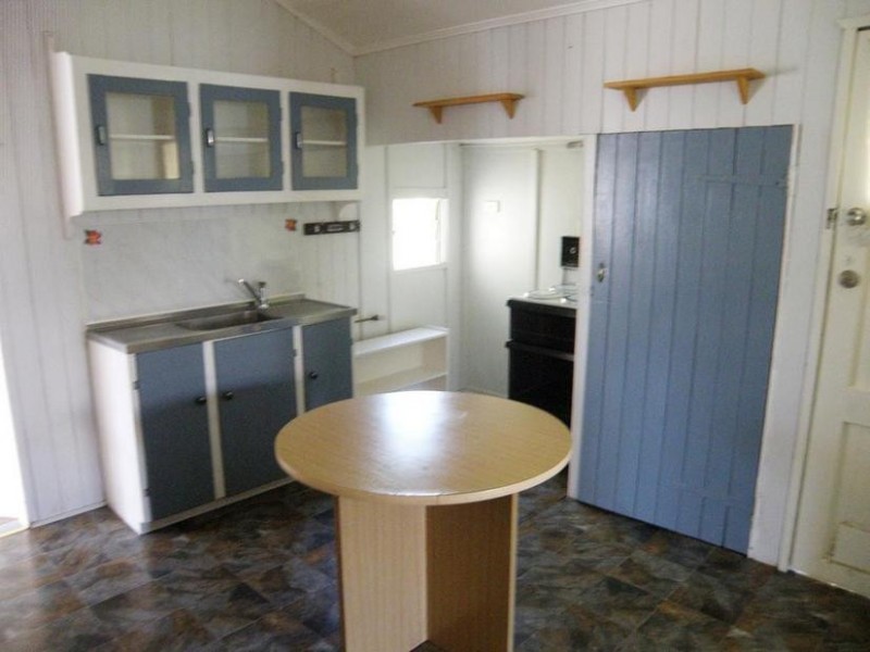 77 Grevillea Street, Biloela QLD 4715