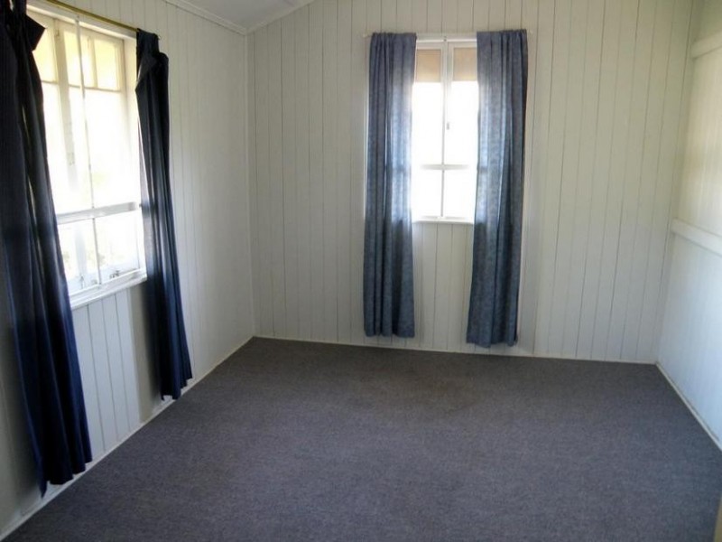 77 Grevillea Street, Biloela QLD 4715