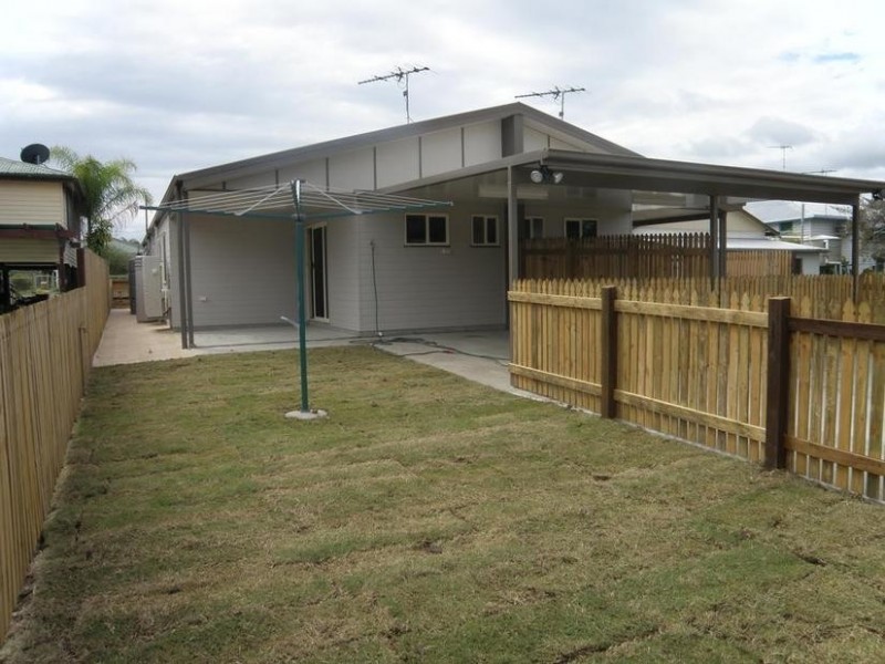 2/25 Kroombit Street, Biloela QLD 4715