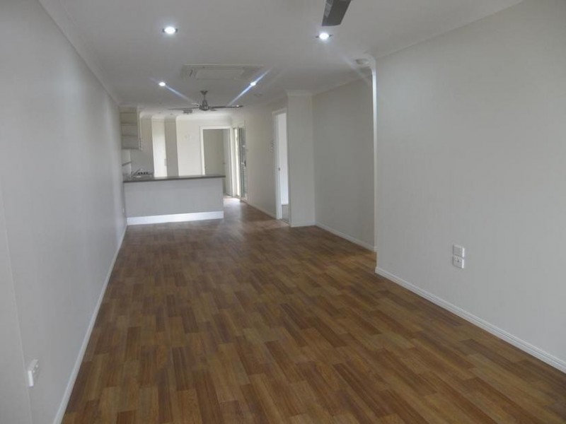 2/25 Kroombit Street, Biloela QLD 4715