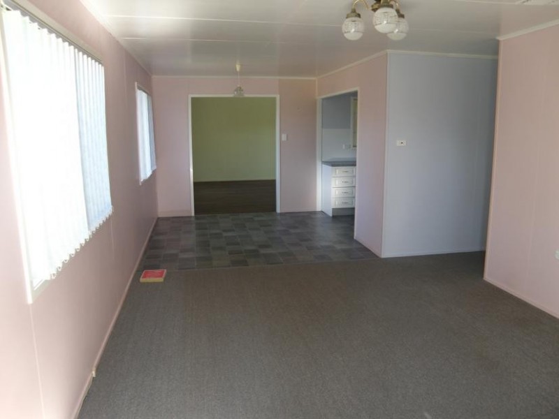 27 Granville Street, Biloela QLD 4715