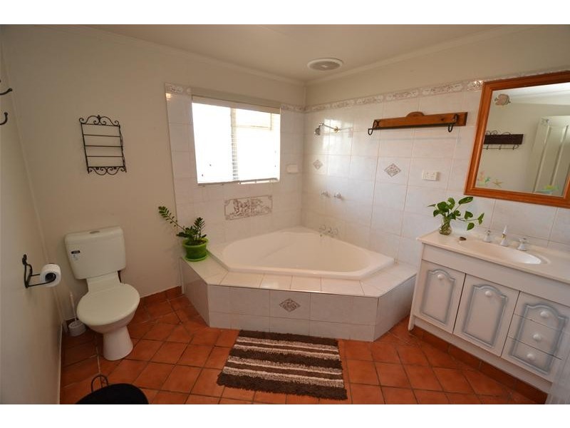 Biloela QLD 4715