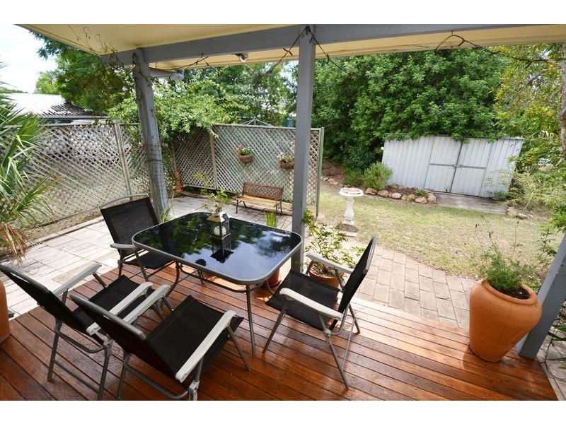 18 Kariboe Street, Biloela QLD 4715