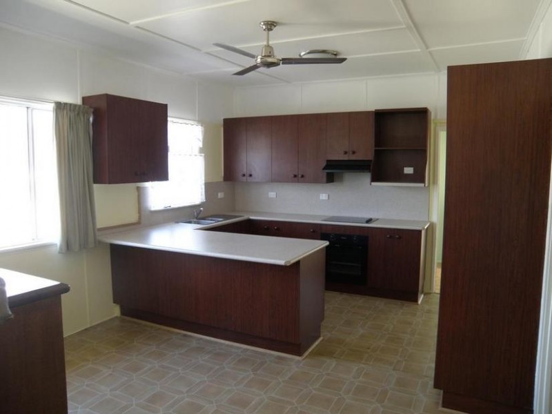 95 Grevillea St, Biloela QLD 4715