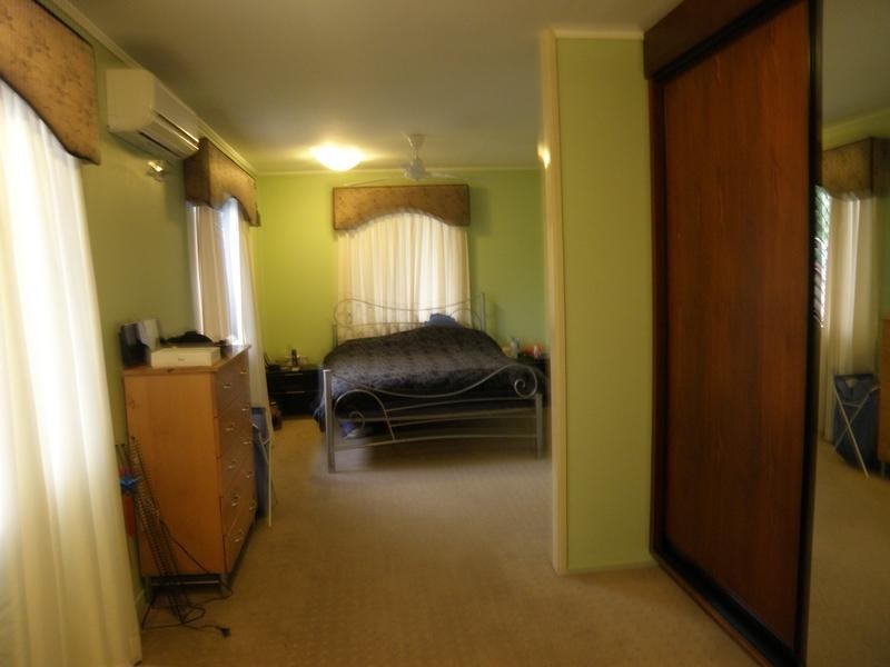 8 Orange Street, Biloela QLD 4715