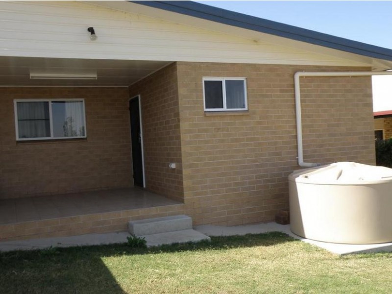 1/36 Lawrence, Biloela QLD 4715