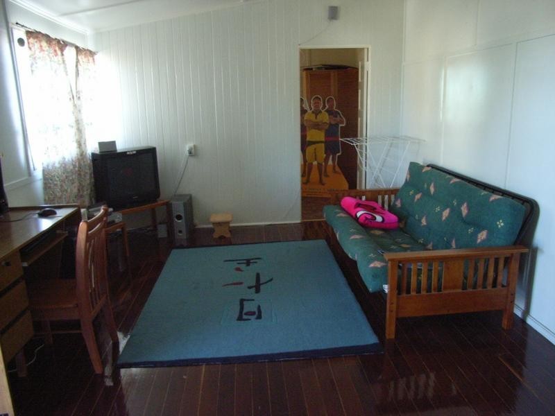 1/22 Bell Street, Biloela QLD 4715