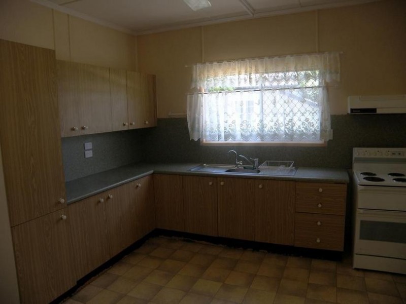 67 Rainbow, Biloela QLD 4715