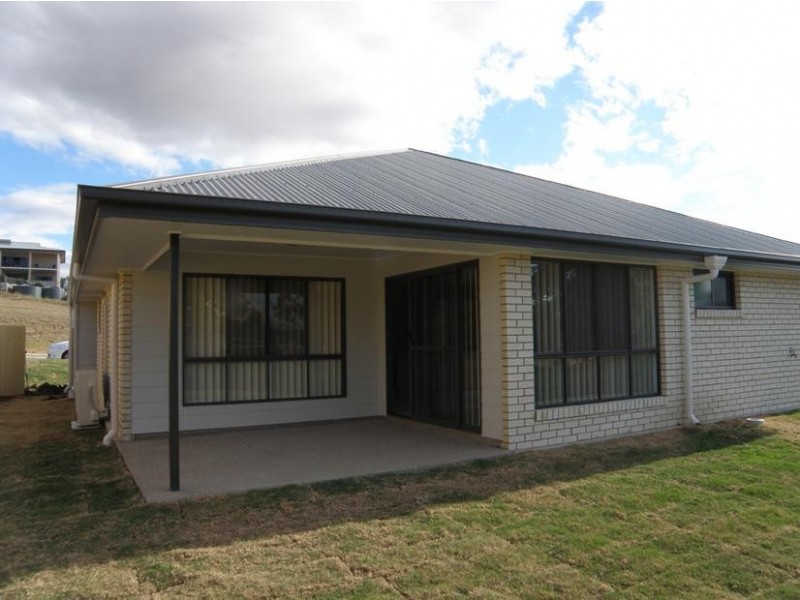 33 Panorama Drive, Biloela QLD 4715