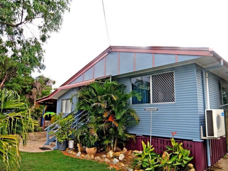 14 Dee Street, Biloela QLD 4715